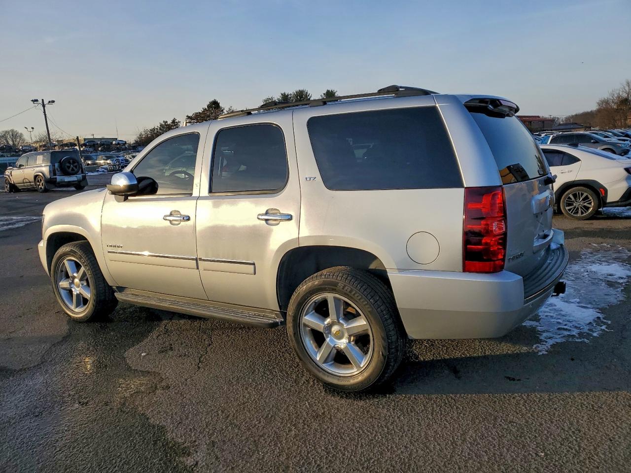 2013 CHEVROLET TAHOE K1500 LTZ photo 2