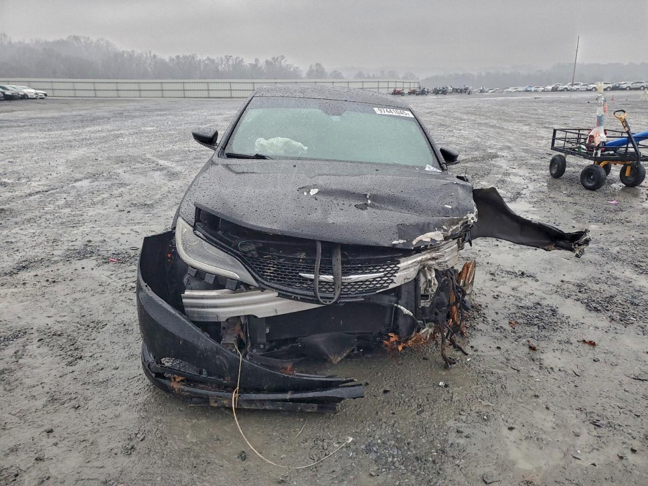2015 CHRYSLER 200 S photo 5