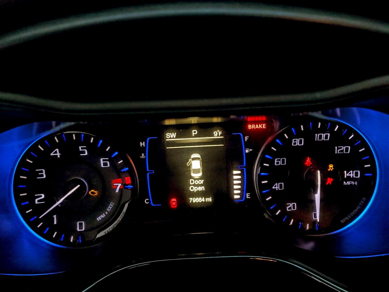2015 CHRYSLER 200 S photo 9