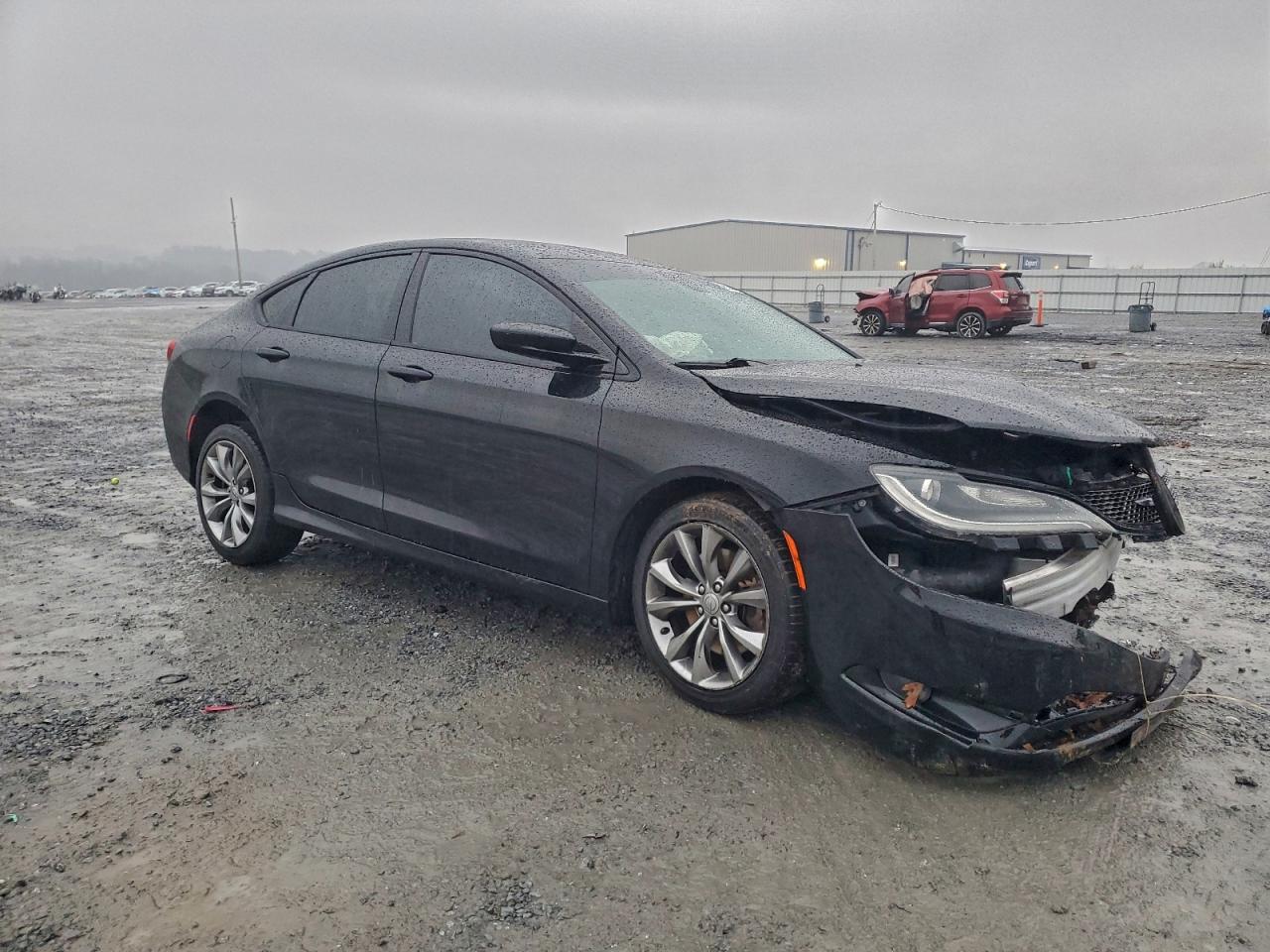 2015 CHRYSLER 200 S photo 4
