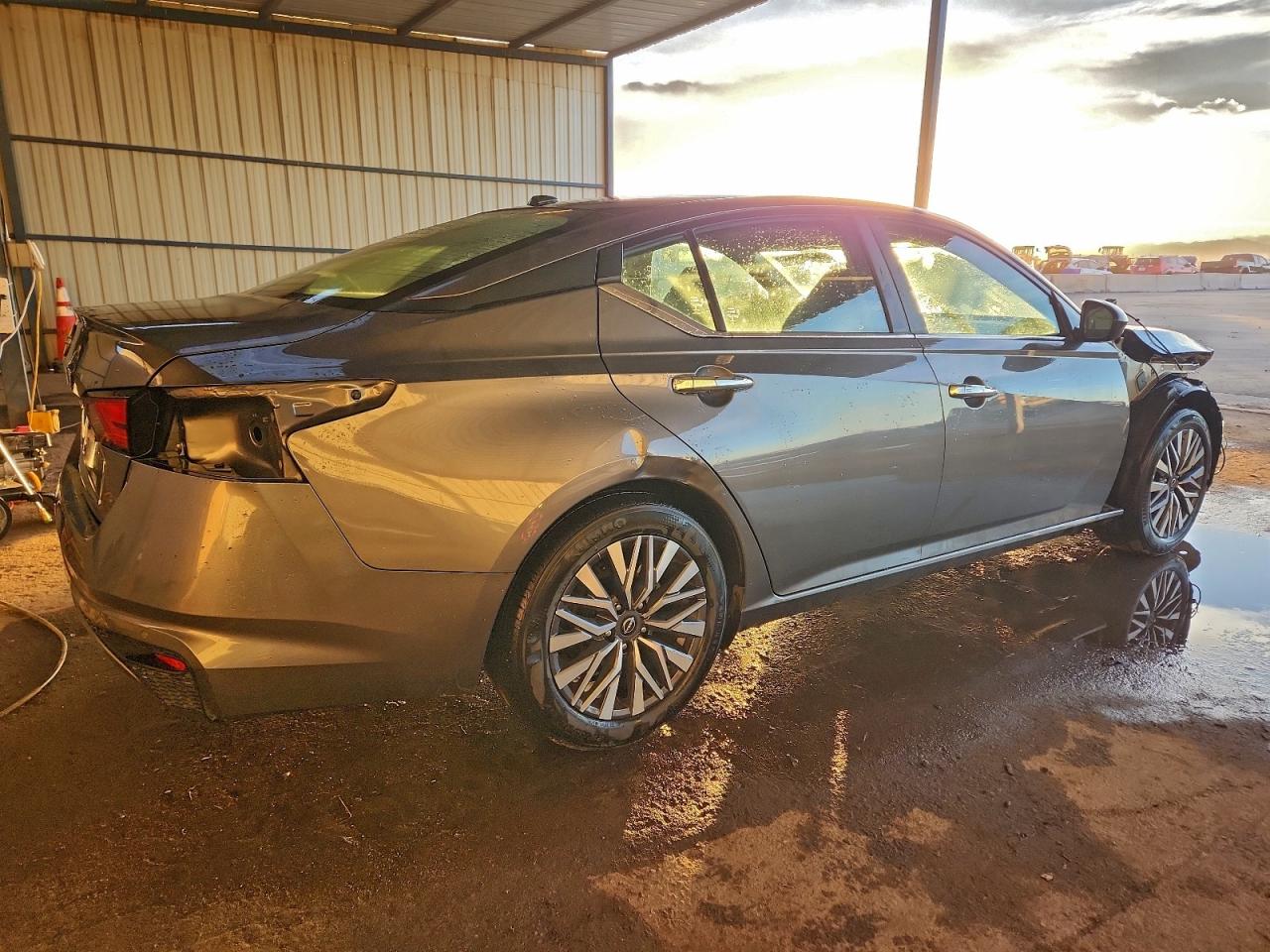 2025 NISSAN ALTIMA SV photo 3