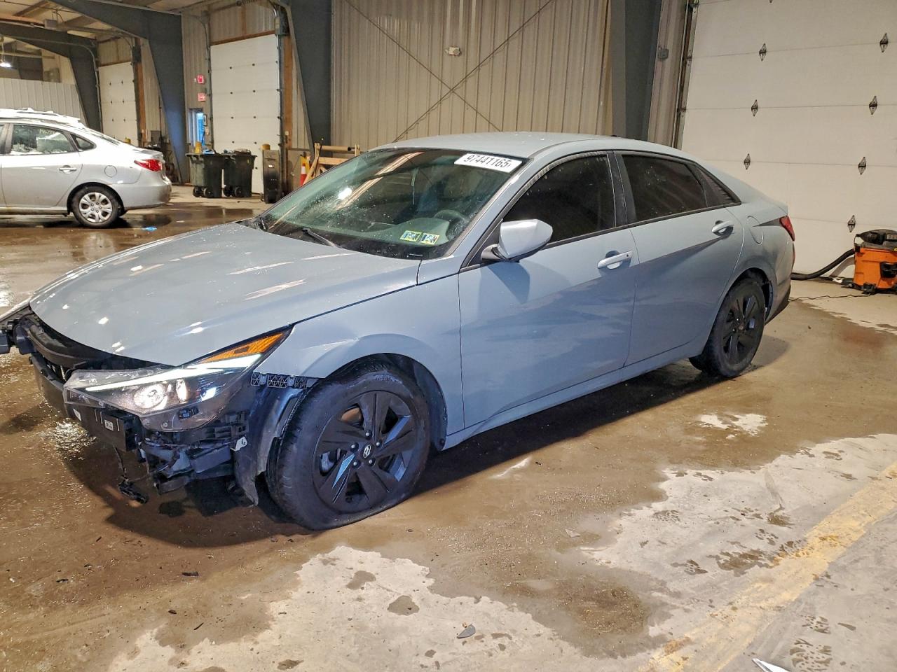 2022 HYUNDAI ELANTRA