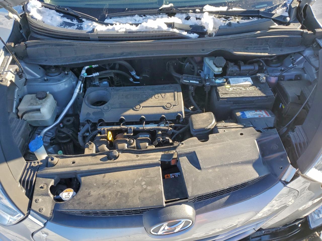 2013 HYUNDAI TUCSON GLS photo 12