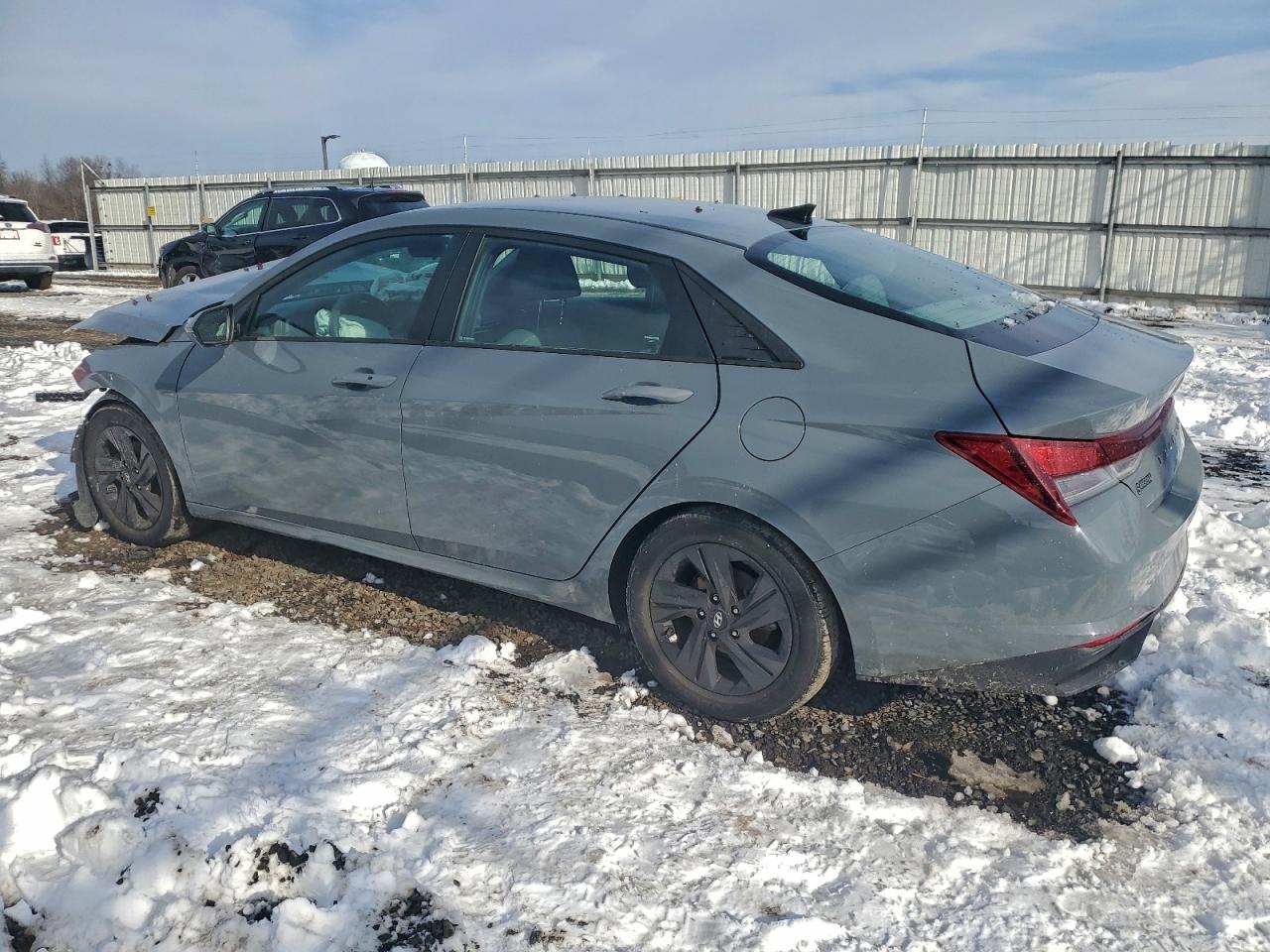 2022 HYUNDAI ELANTRA SEL photo 2