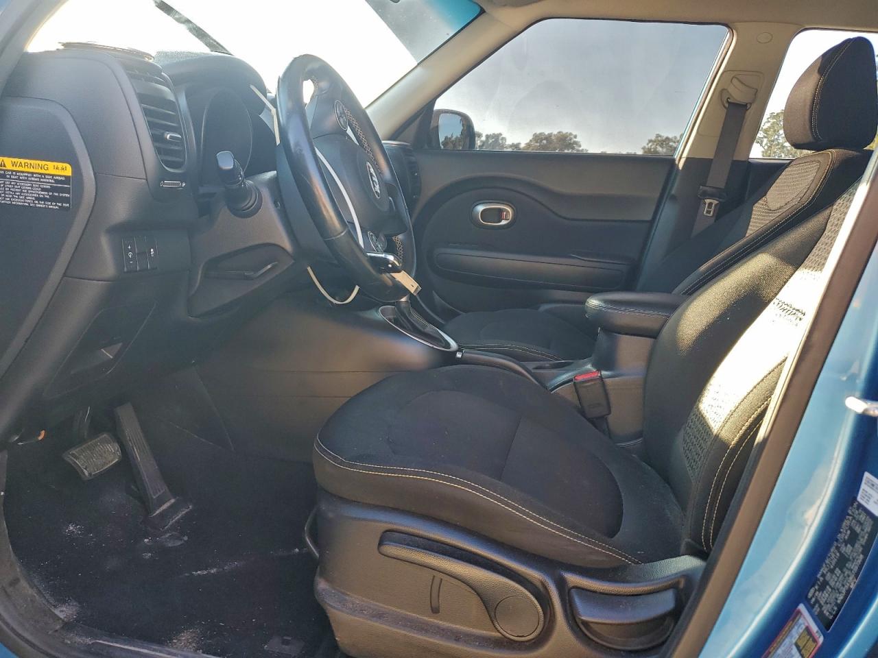 2016 KIA SOUL + photo 7