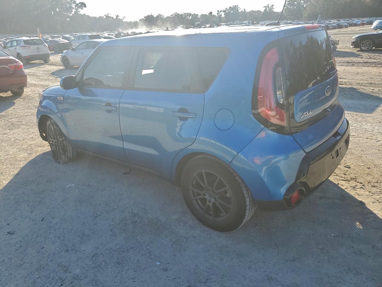 2016 KIA SOUL + photo 2