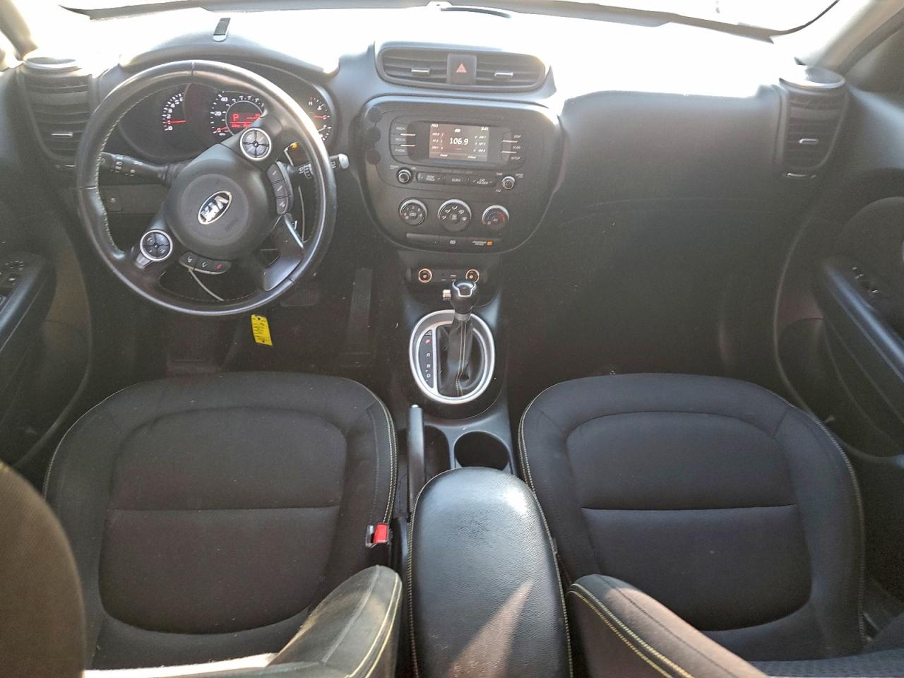 2016 KIA SOUL + photo 8
