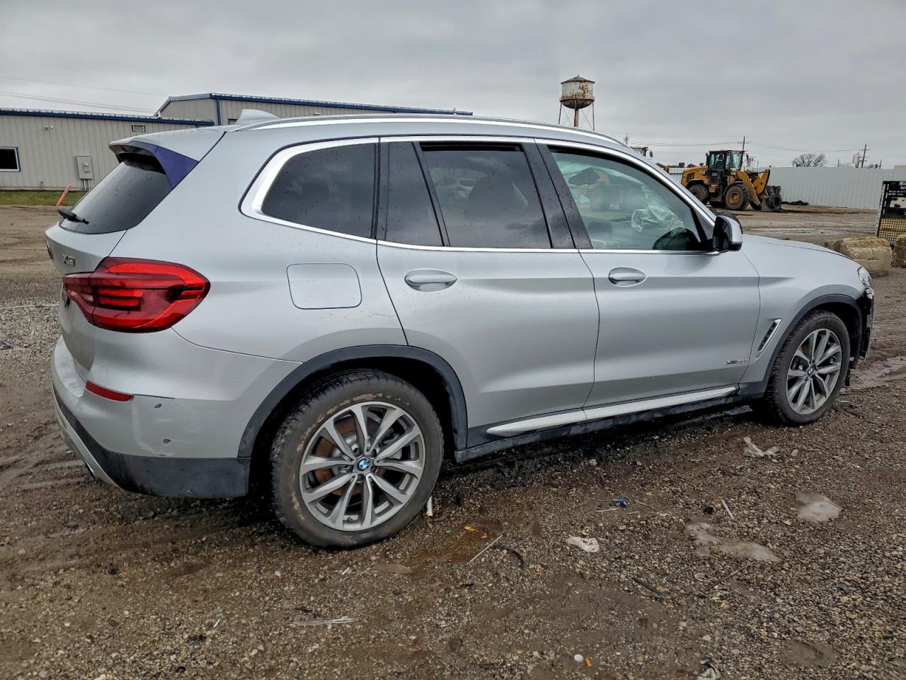 2018 BMW X3 XDRIVE30I photo 3