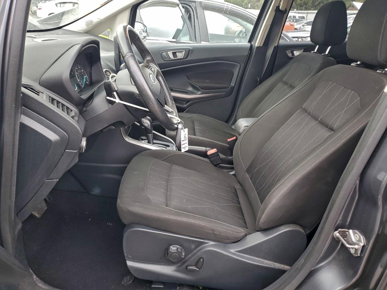 2020 FORD ECOSPORT SE photo 13