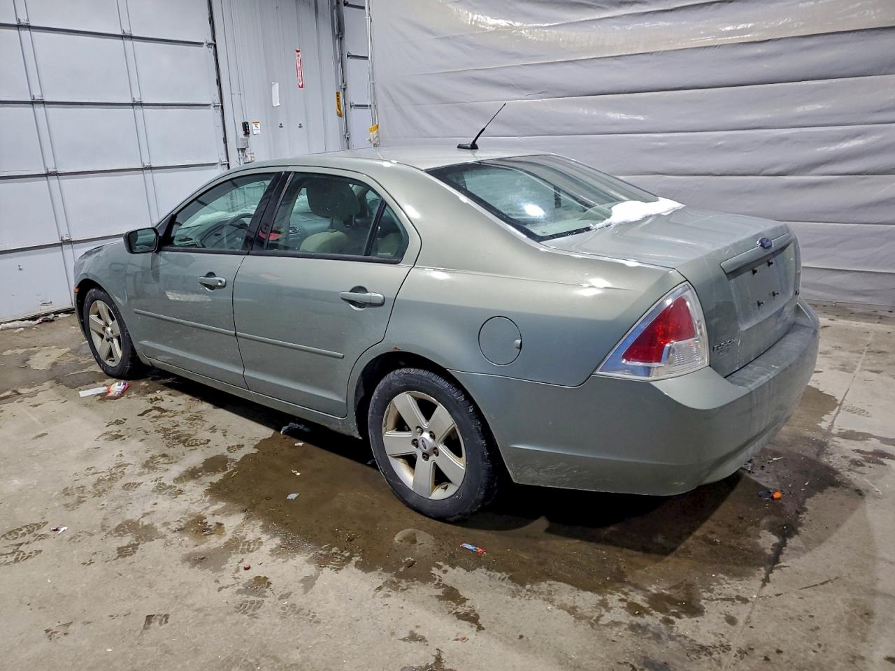 2009 FORD FUSION SE photo 2