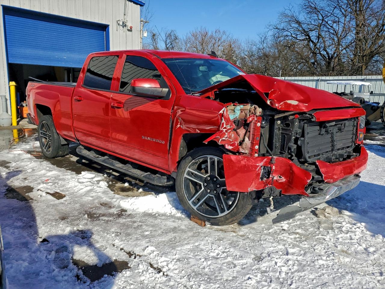 2018 CHEVROLET SILVERADO K1500 LT photo 4