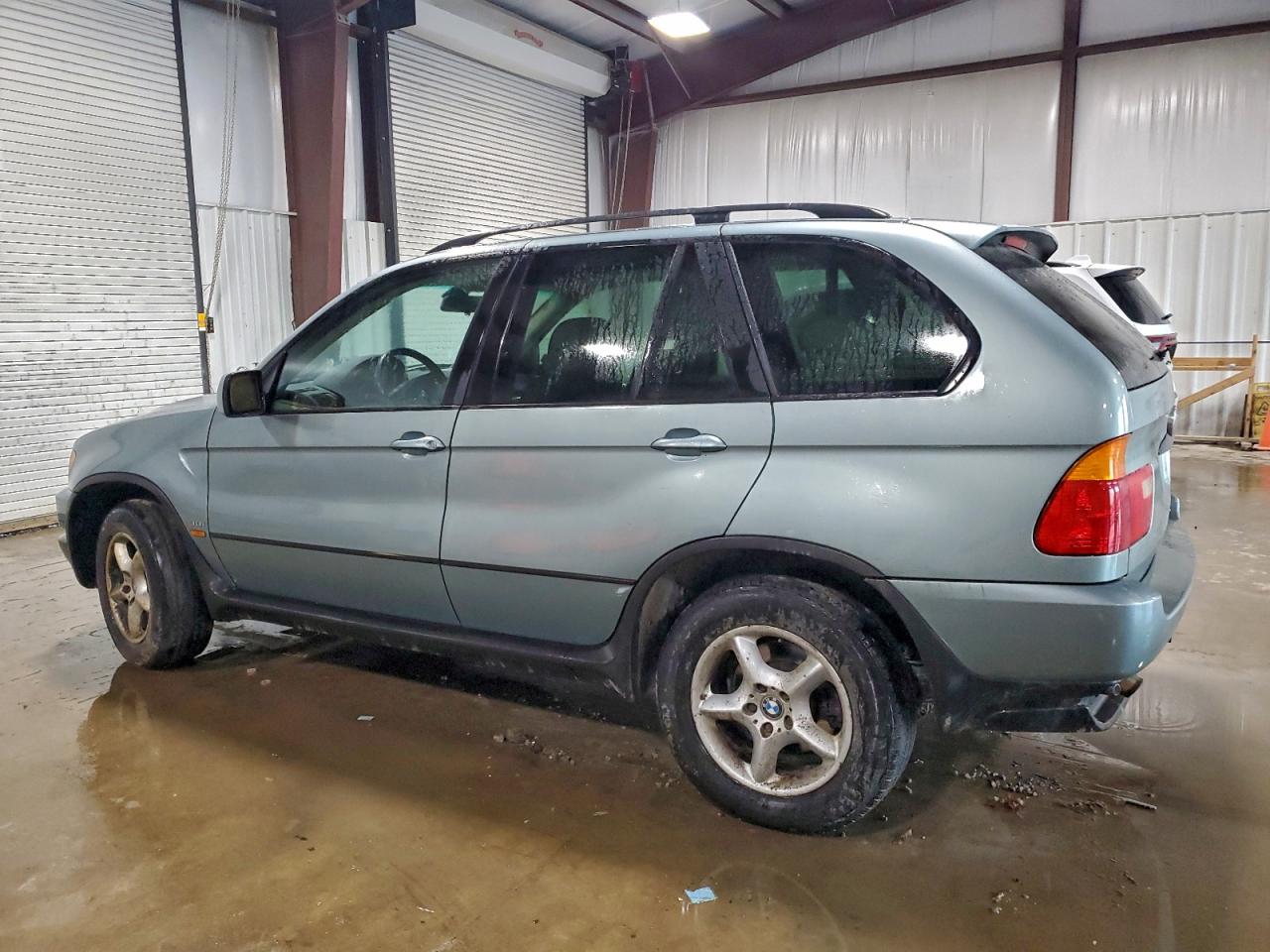 2002 BMW X5 3.0I photo 2