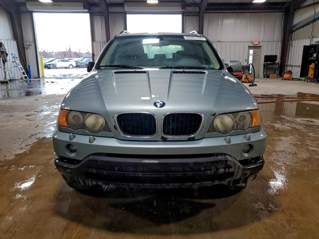 2002 BMW X5 3.0I photo 5