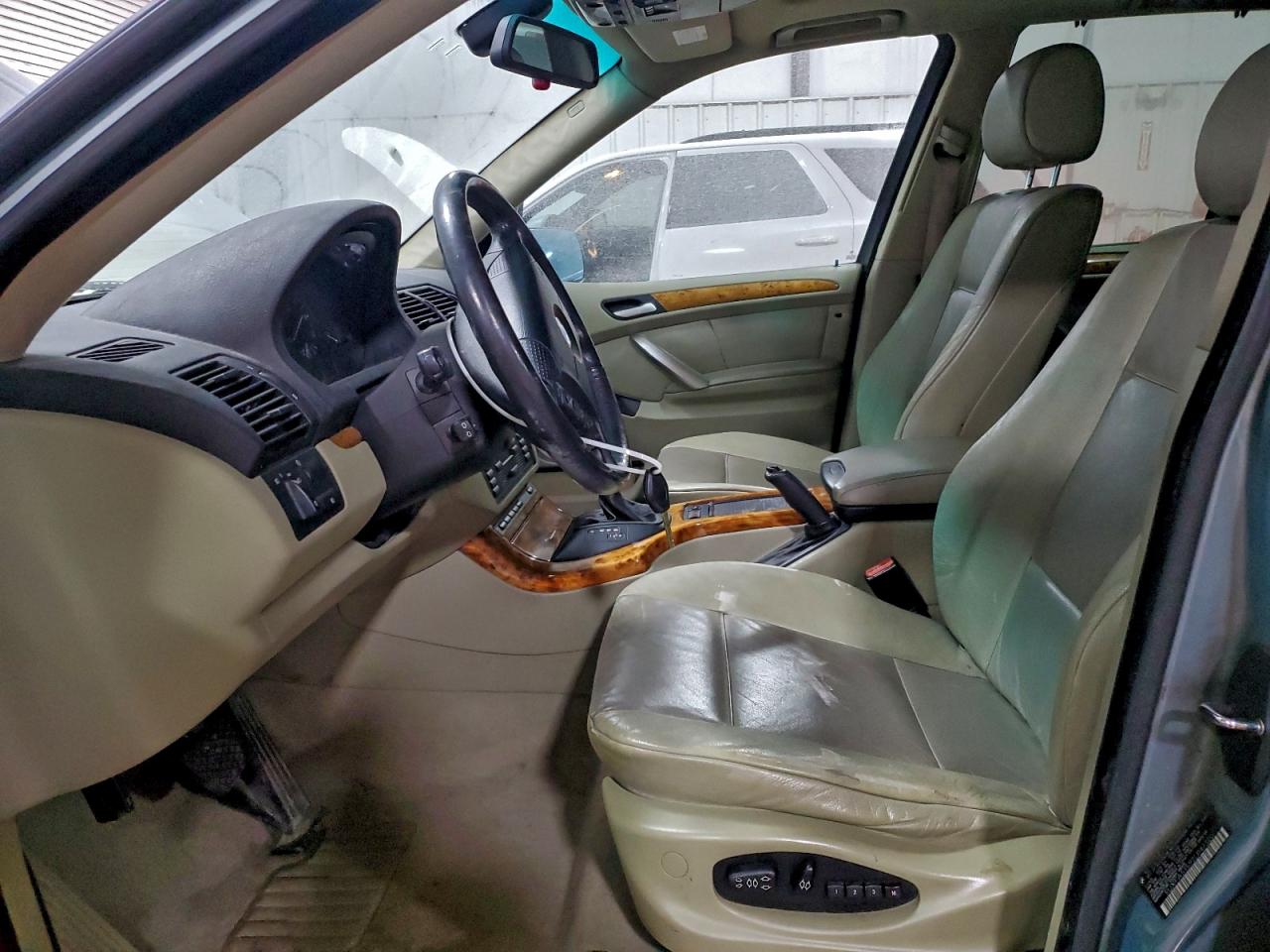 2002 BMW X5 3.0I photo 7