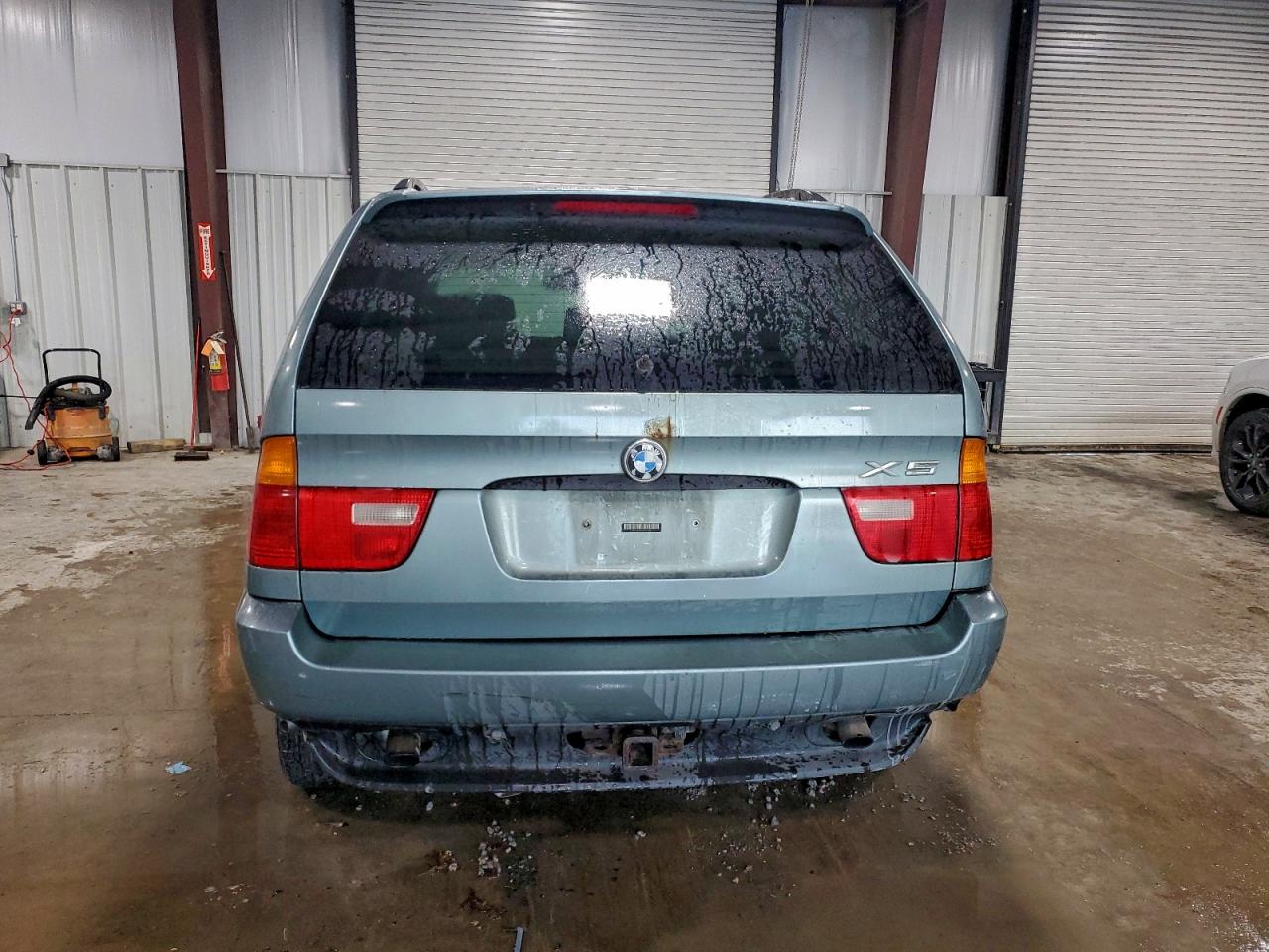 2002 BMW X5 3.0I photo 6
