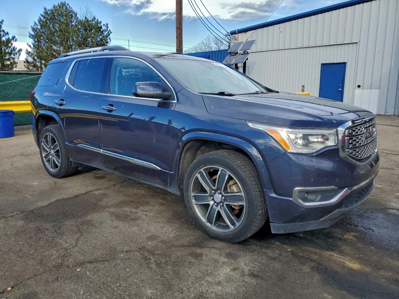 2019 GMC ACADIA DENALI photo 4