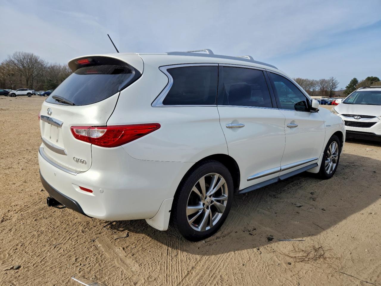 2014 INFINITI QX60 HYBRID photo 3