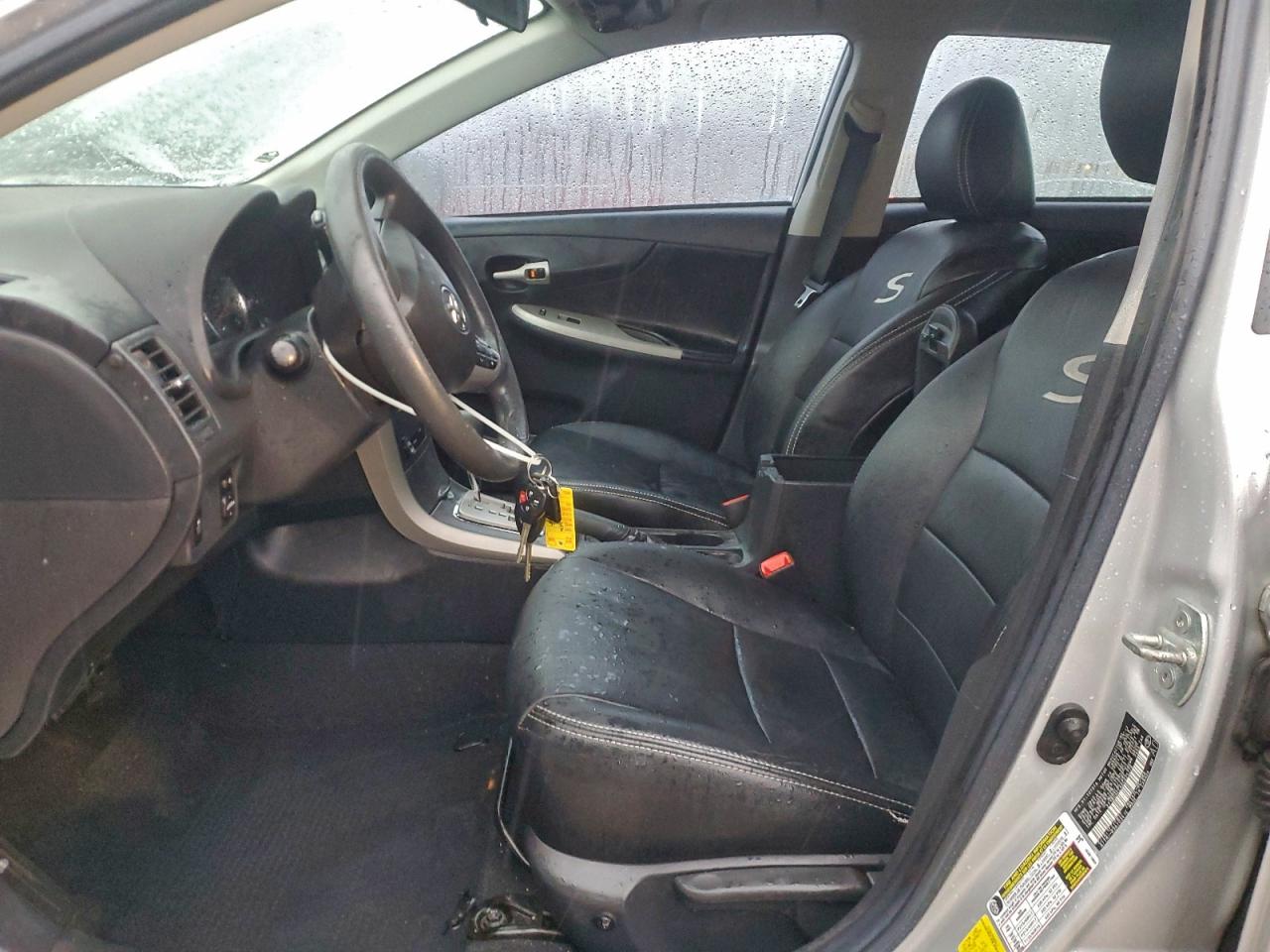 2013 TOYOTA COROLLA BASE photo 7
