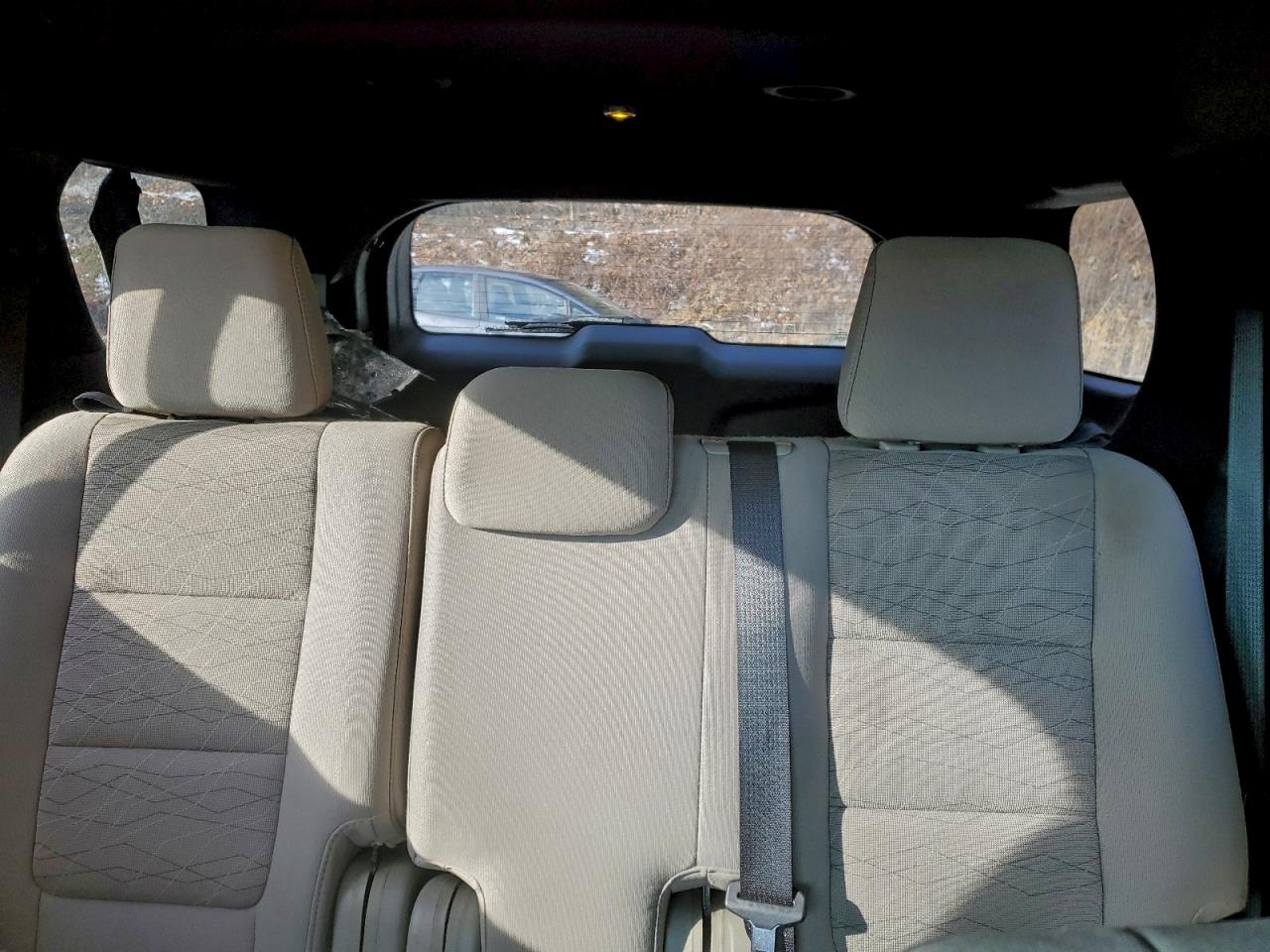 2015 FORD EXPLORER photo 10