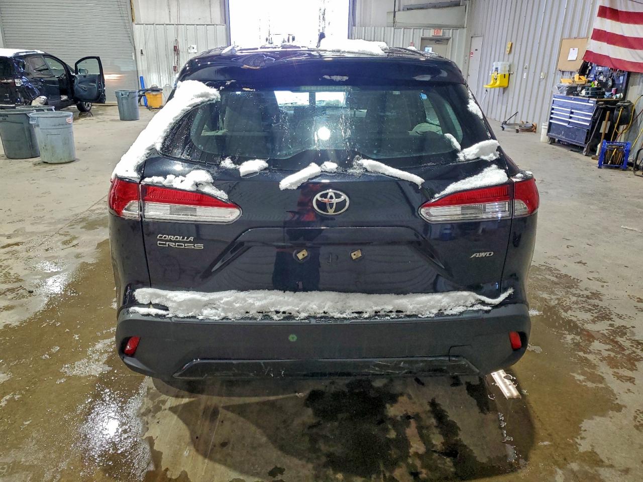 2023 TOYOTA COROLLA CROSS L photo 6