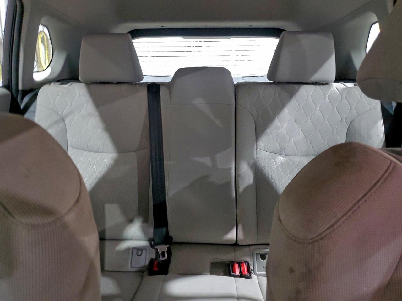 2023 TOYOTA COROLLA CROSS L photo 10