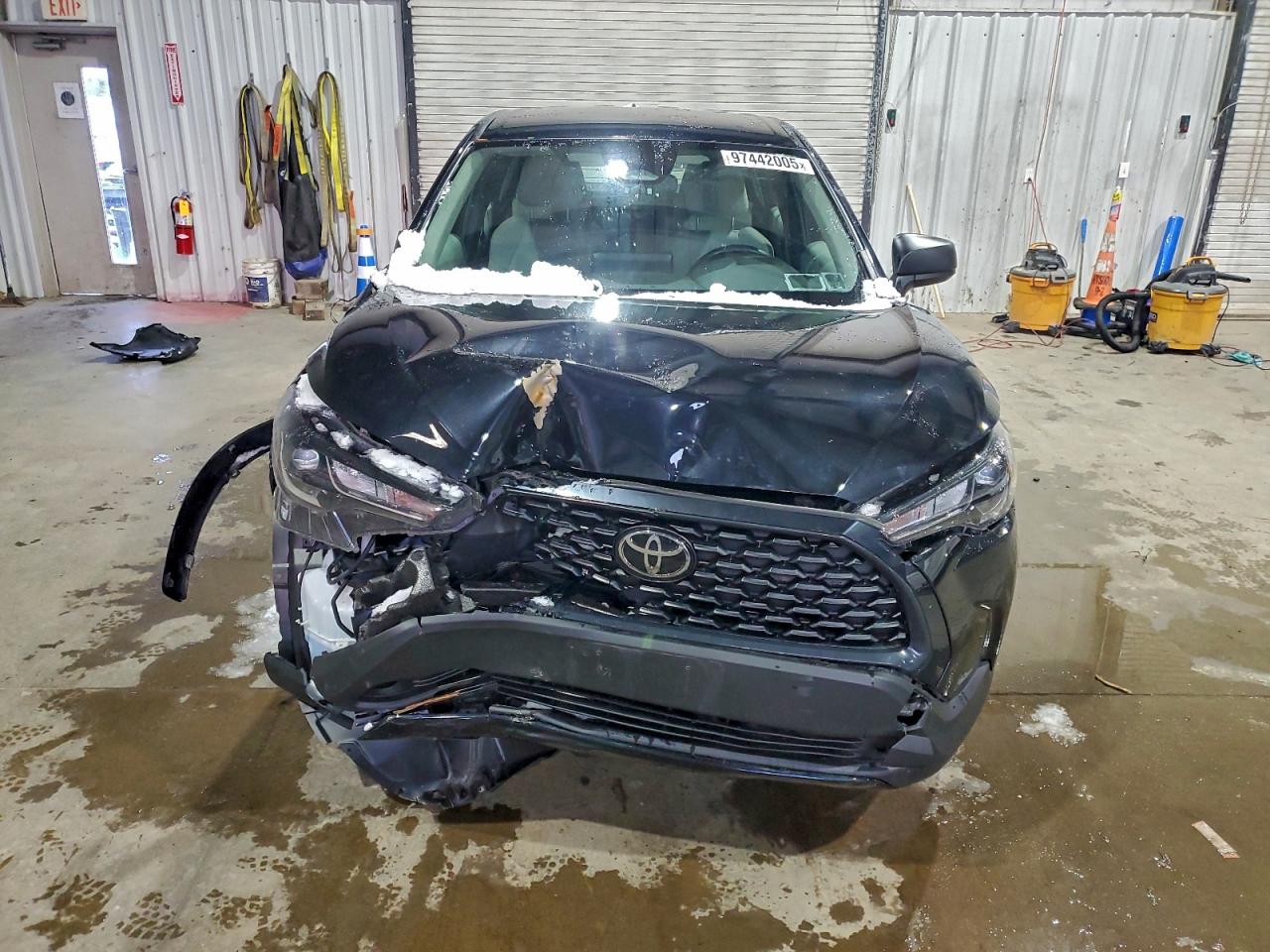 2023 TOYOTA COROLLA CROSS L photo 5