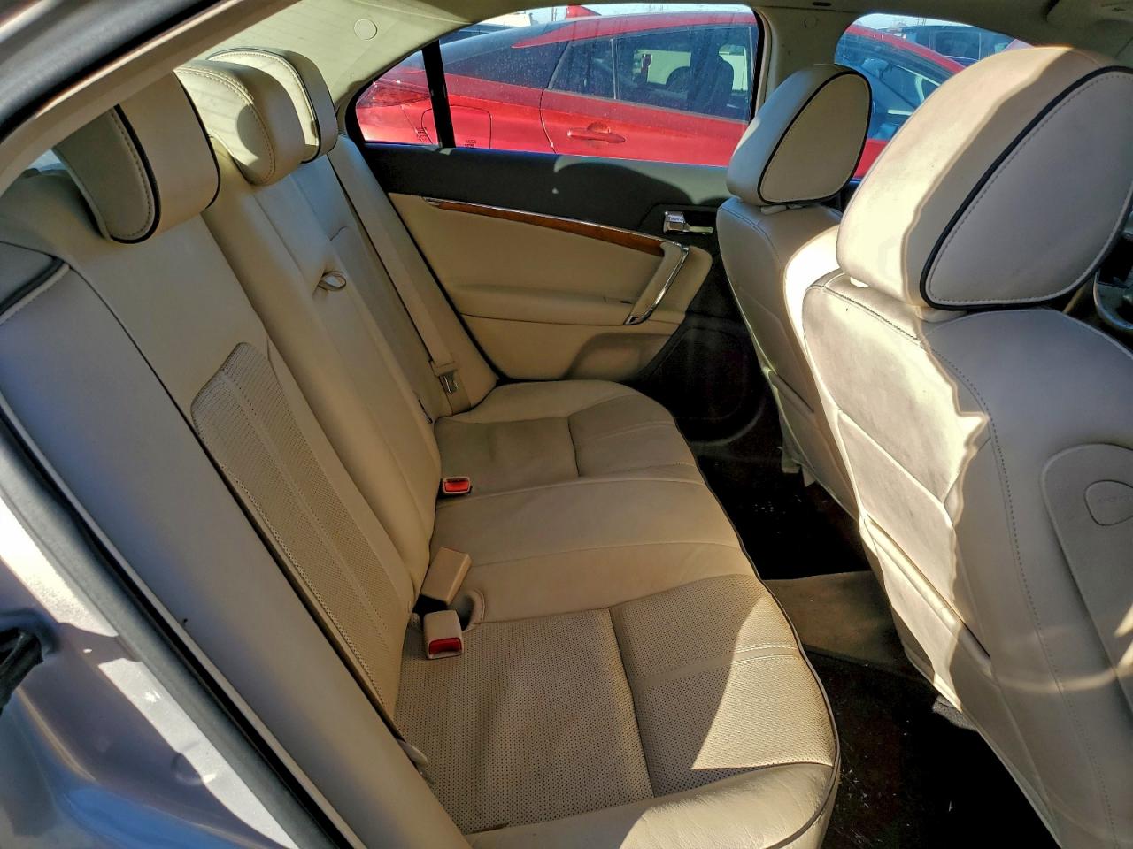 2010 LINCOLN MKZ photo 10