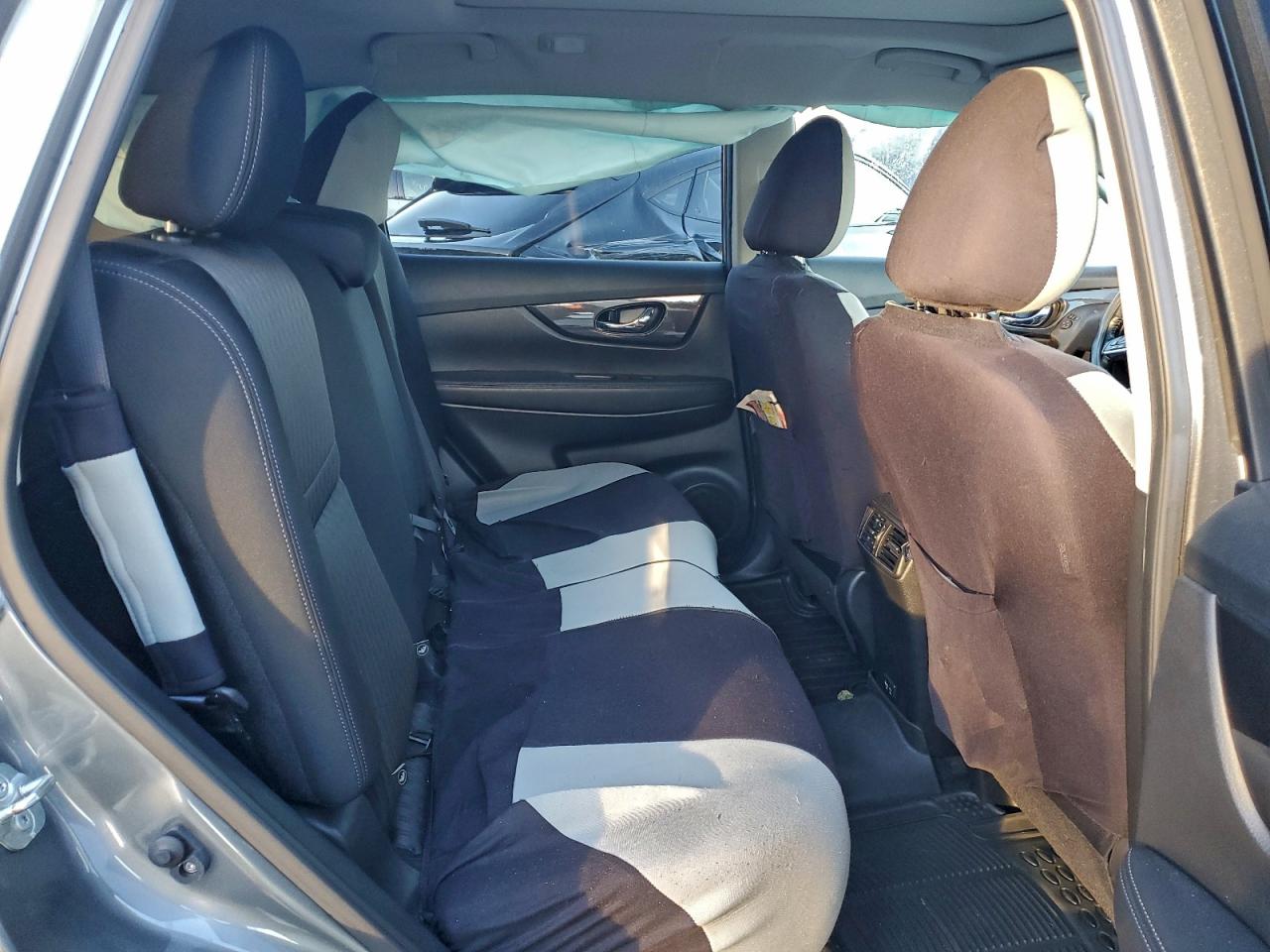 2020 NISSAN ROGUE S photo 31
