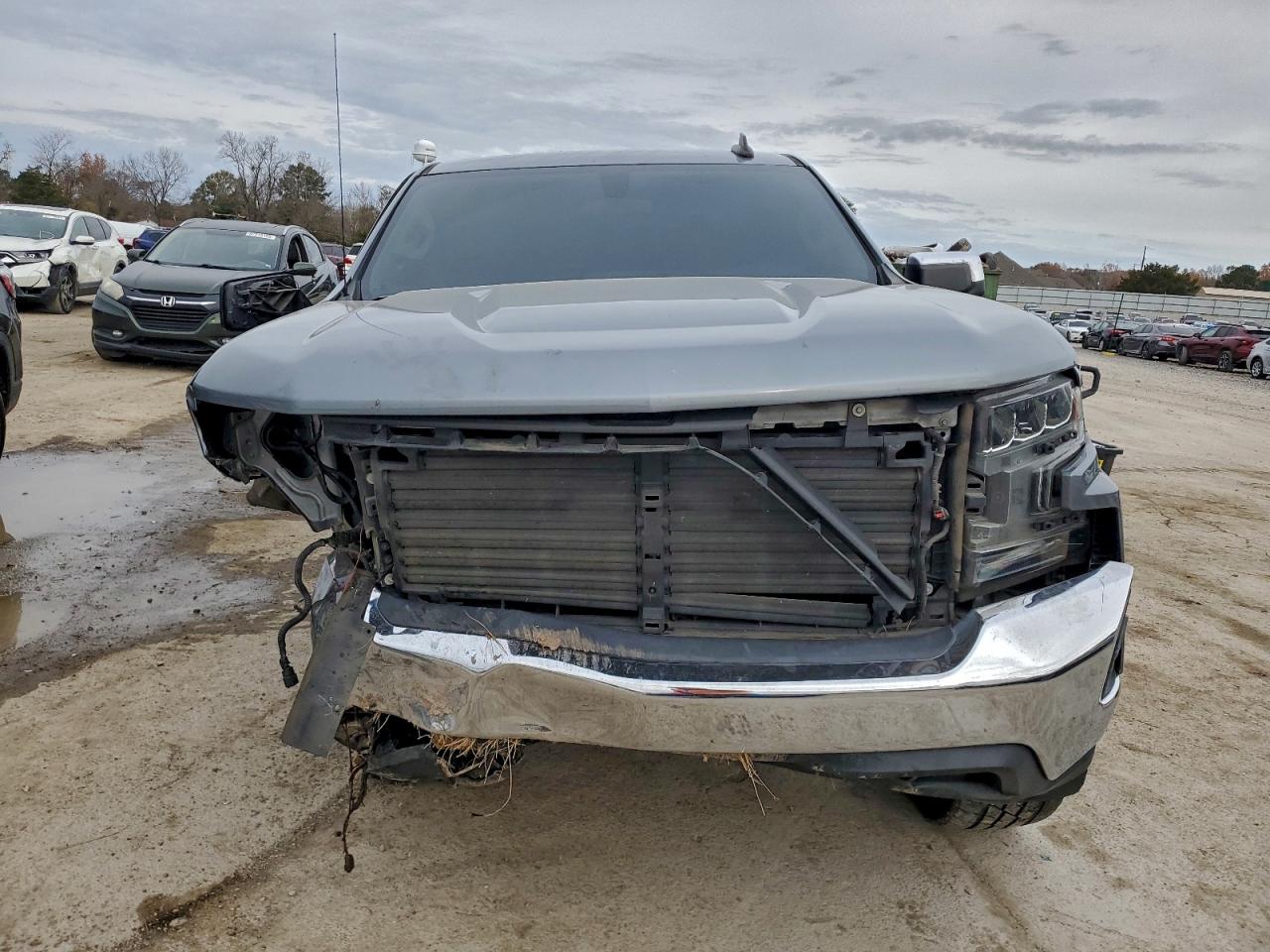 2020 CHEVROLET SILVERADO C1500 LT photo 5