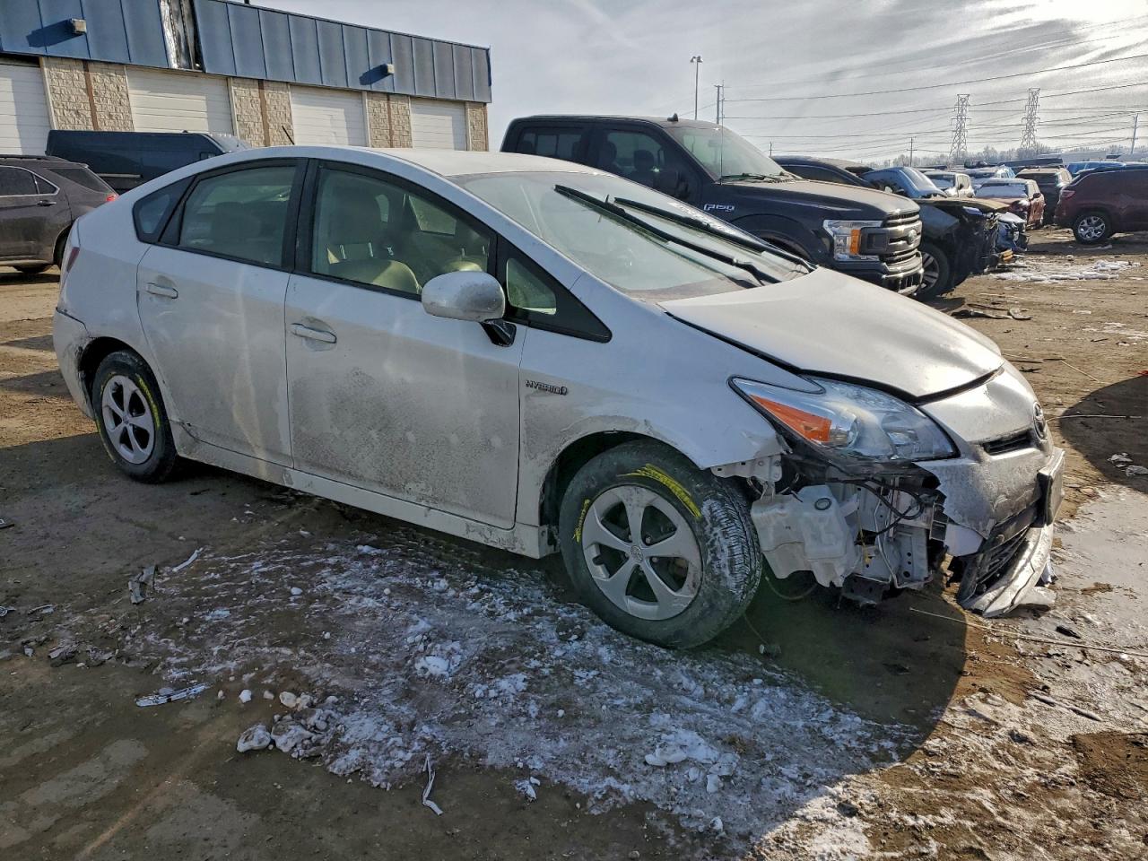 2014 TOYOTA PRIUS photo 4