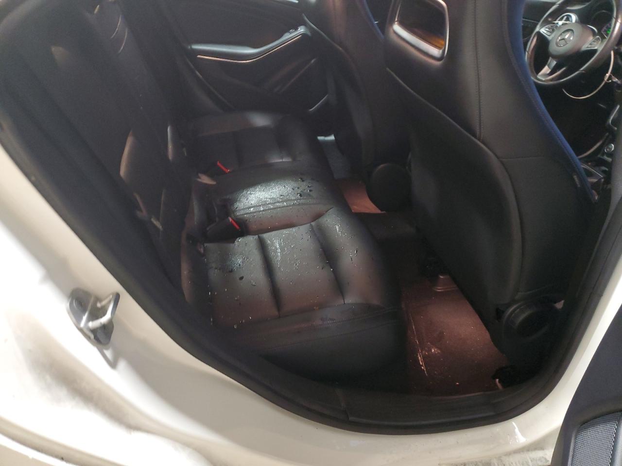 2016 MERCEDES-BENZ CLA 250 4MATIC photo 10