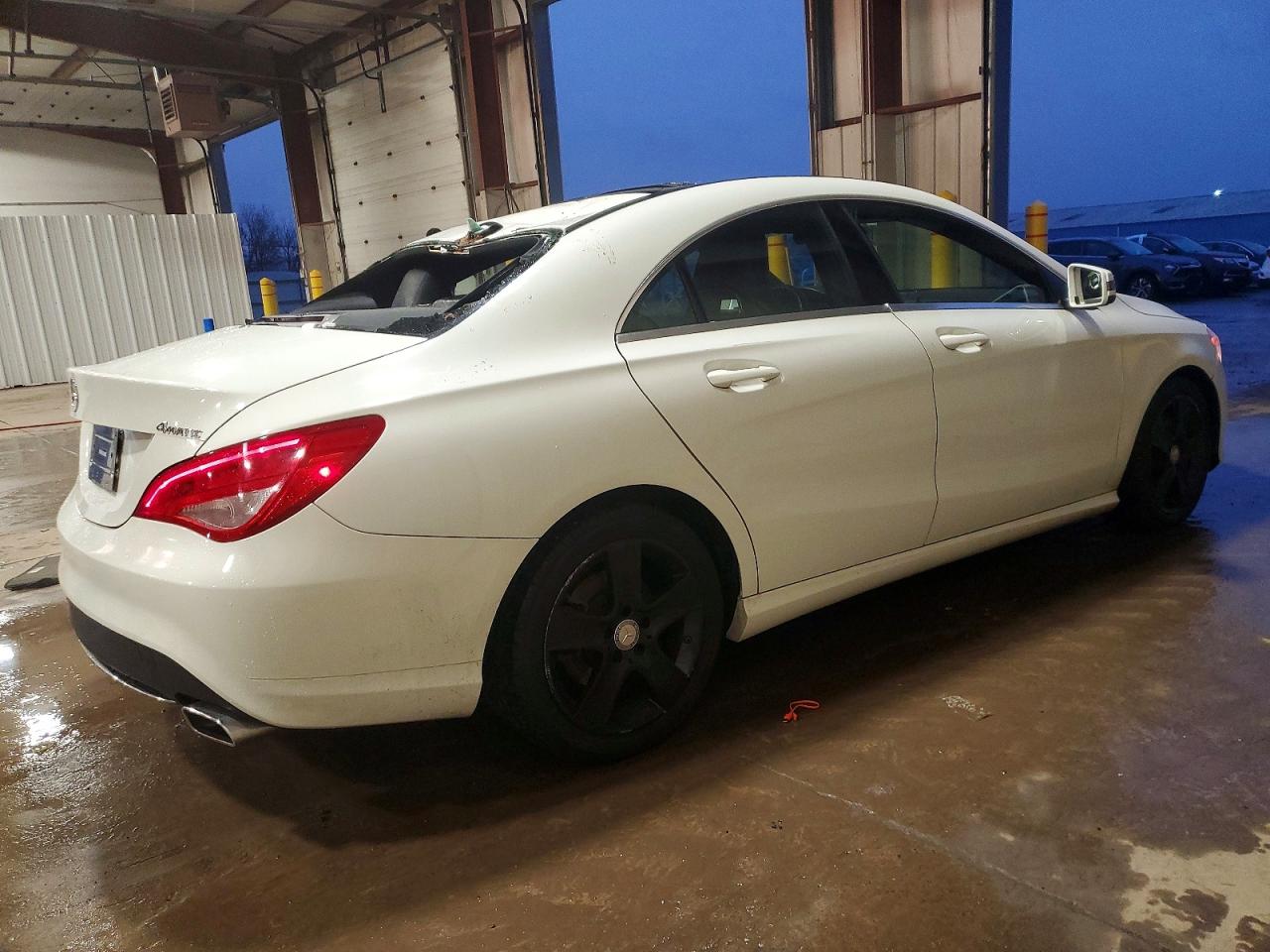 2016 MERCEDES-BENZ CLA 250 4MATIC photo 3