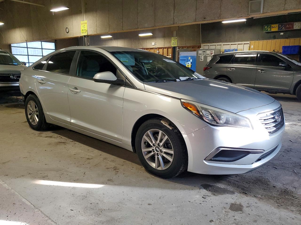 2016 HYUNDAI SONATA SE photo 4