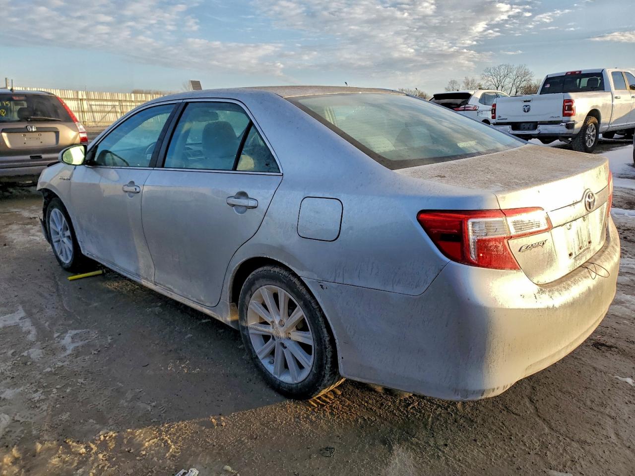 2012 TOYOTA CAMRY HYBRID photo 2