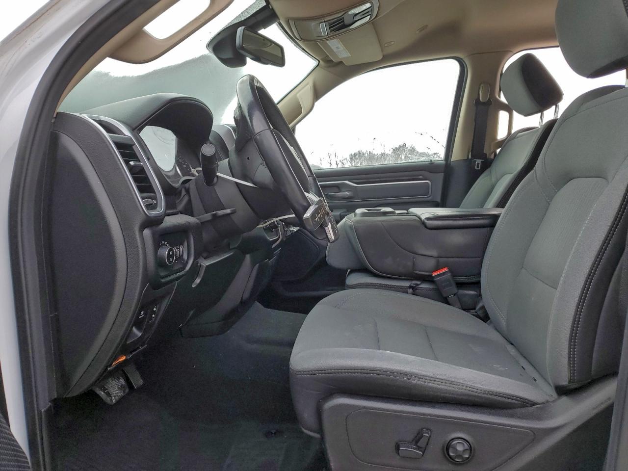 2019 RAM 1500 BIG HORN/LONE STAR photo 7