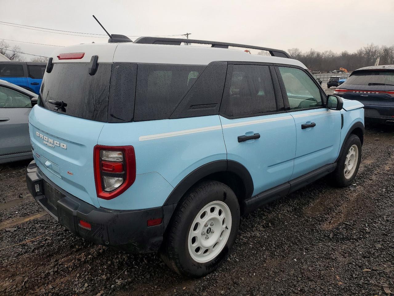 2025 FORD BRONCO SPORT HERITAGE photo 3
