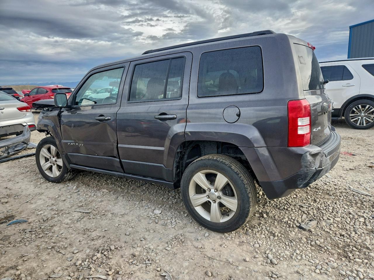2014 JEEP PATRIOT LATITUDE photo 2