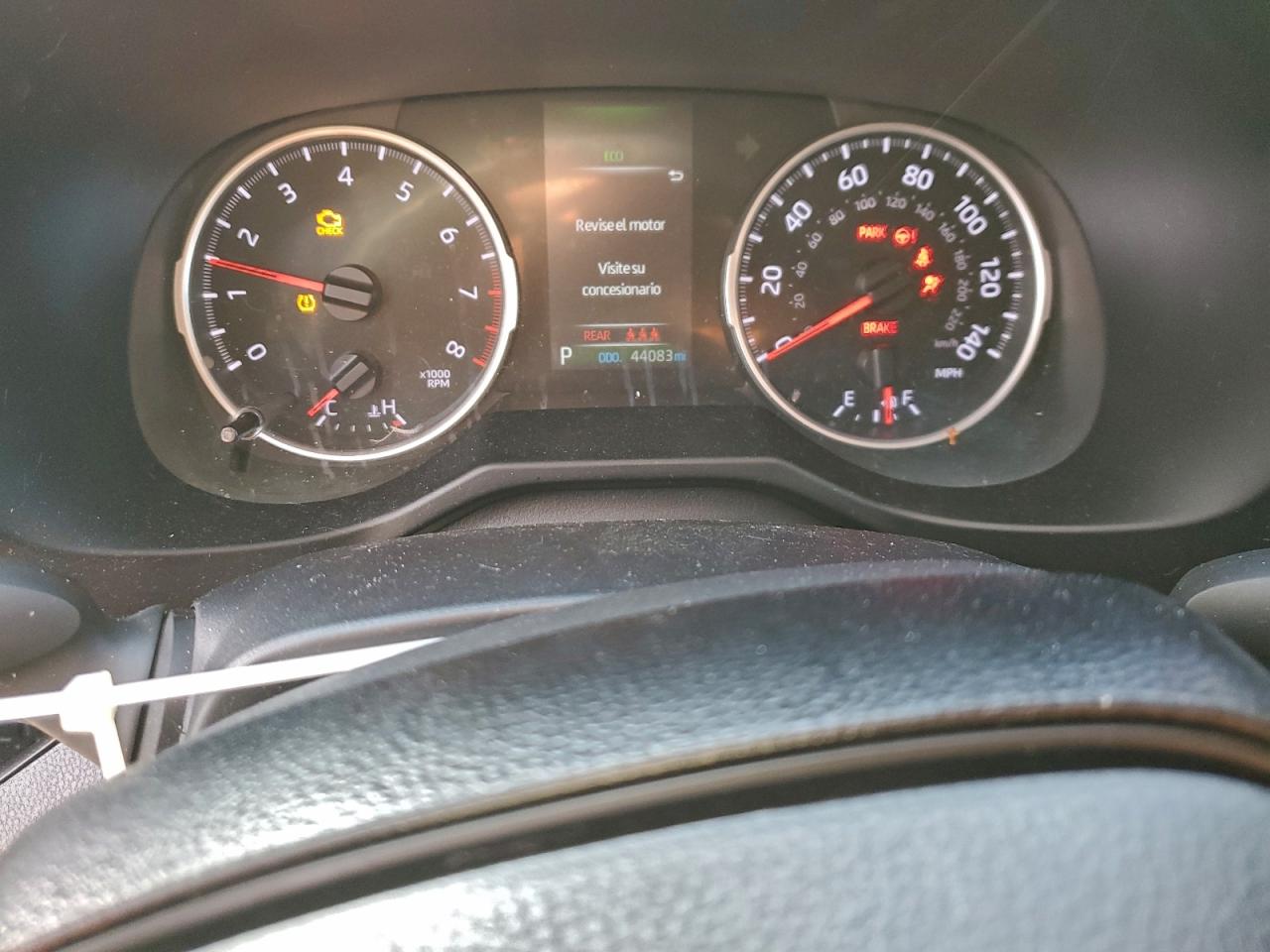 2021 TOYOTA RAV4 LE photo 9