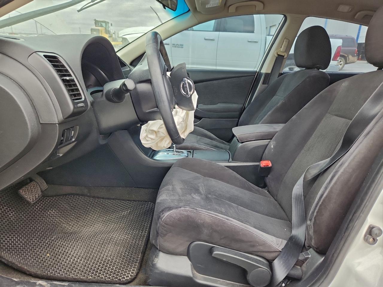 2011 NISSAN ALTIMA BASE photo 7
