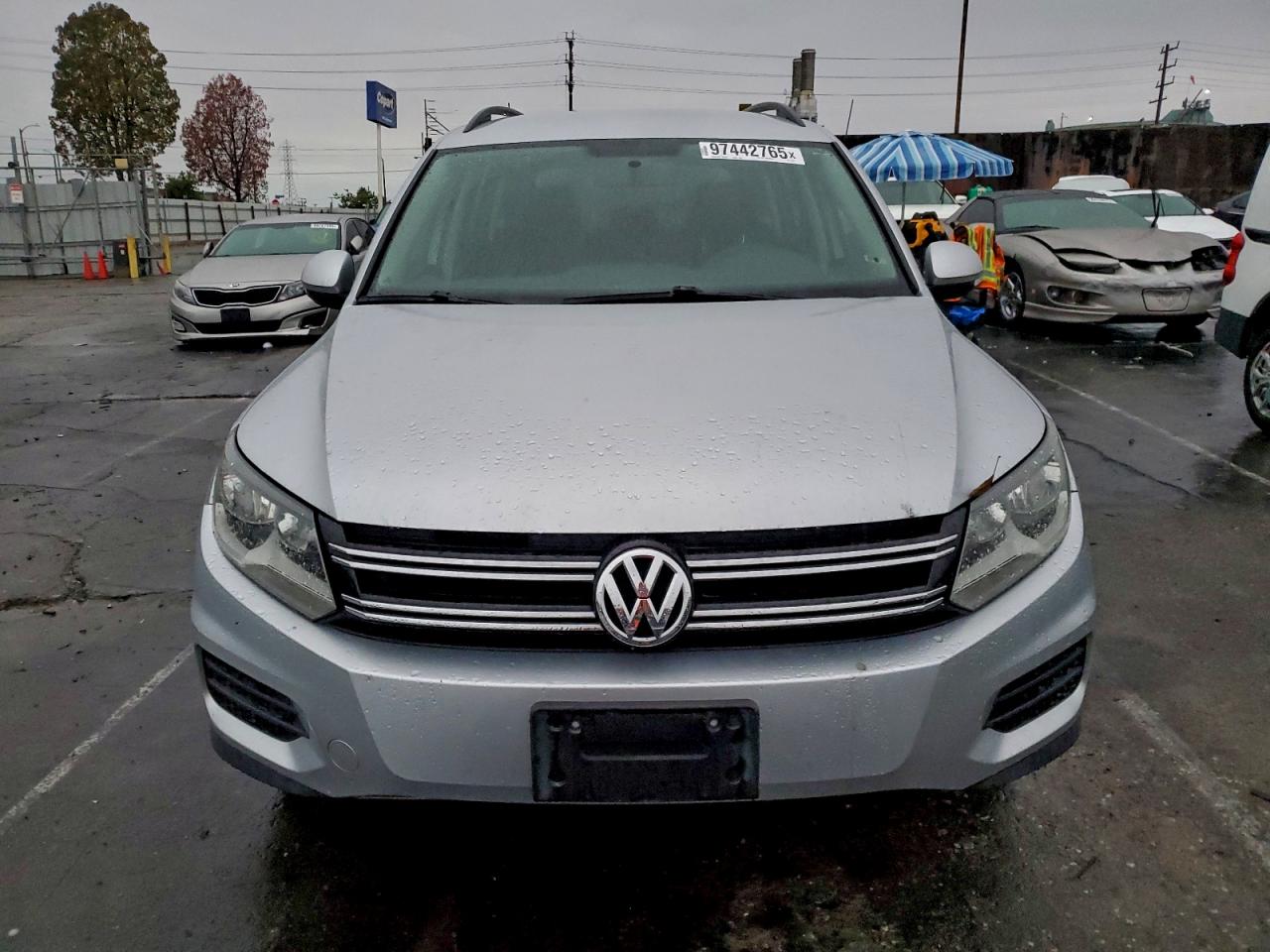 2017 VOLKSWAGEN TIGUAN S photo 5