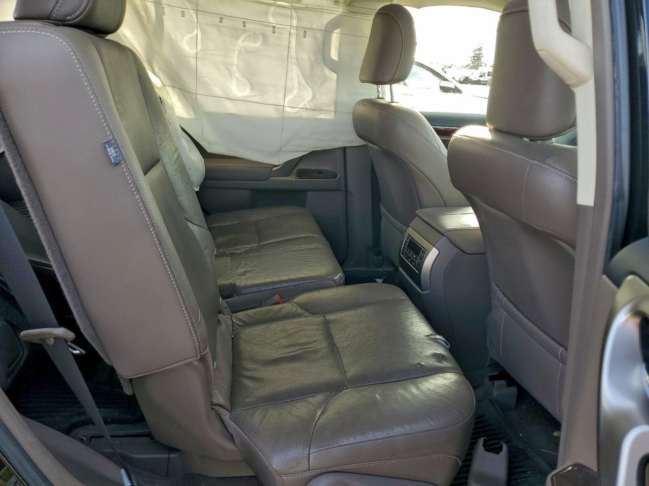 2016 LEXUS GX 460 photo 11