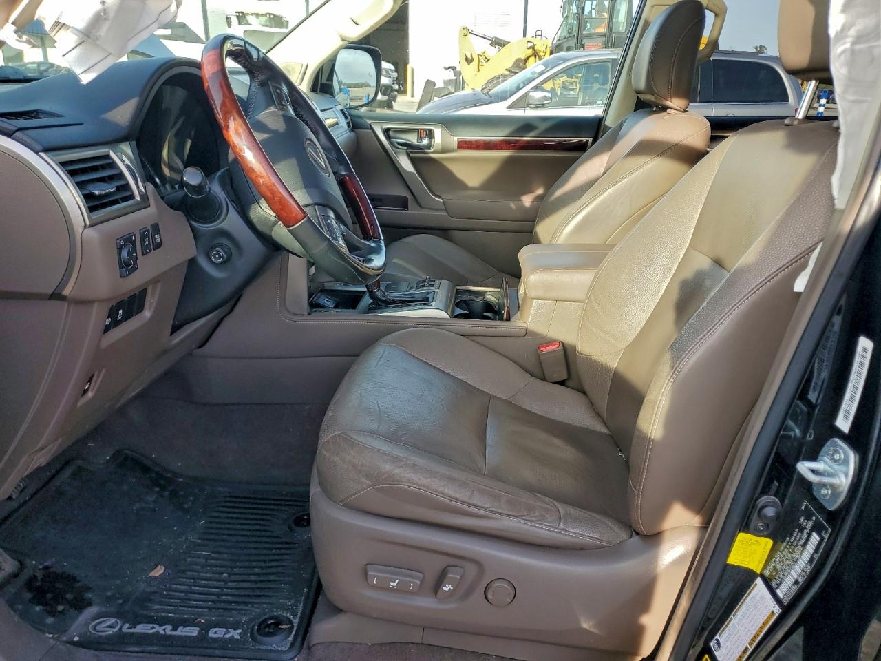 2016 LEXUS GX 460 photo 7