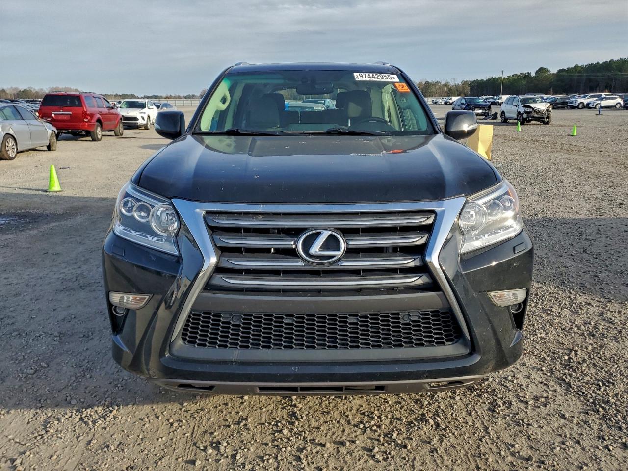 2016 LEXUS GX 460 photo 5