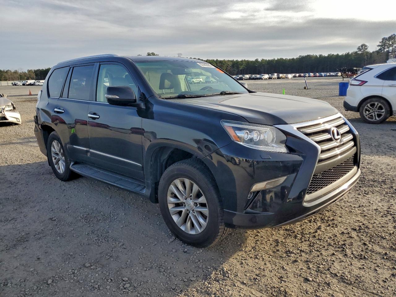 2016 LEXUS GX 460 photo 4
