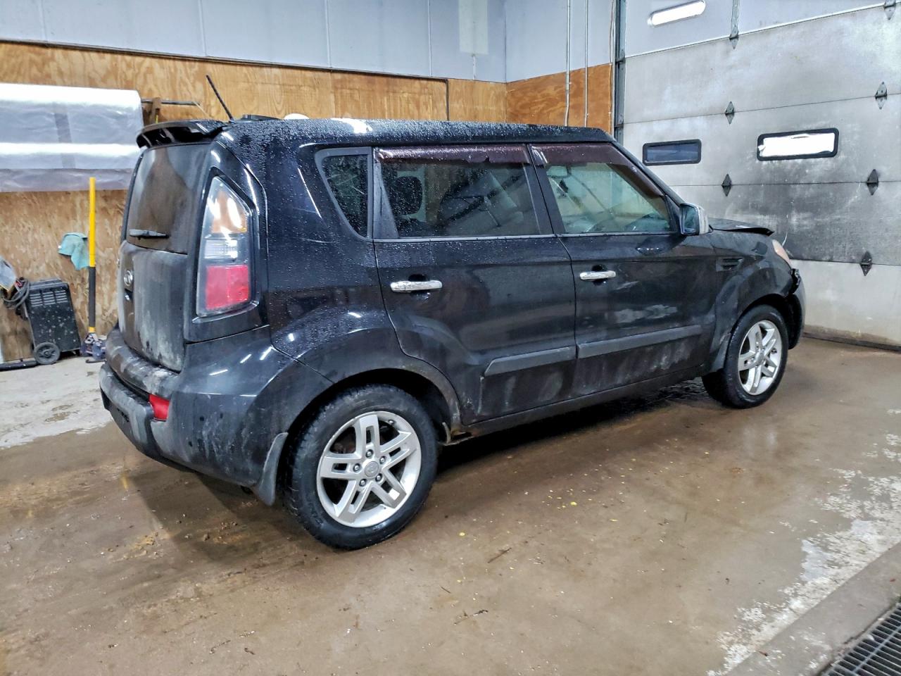 2011 KIA SOUL + photo 3