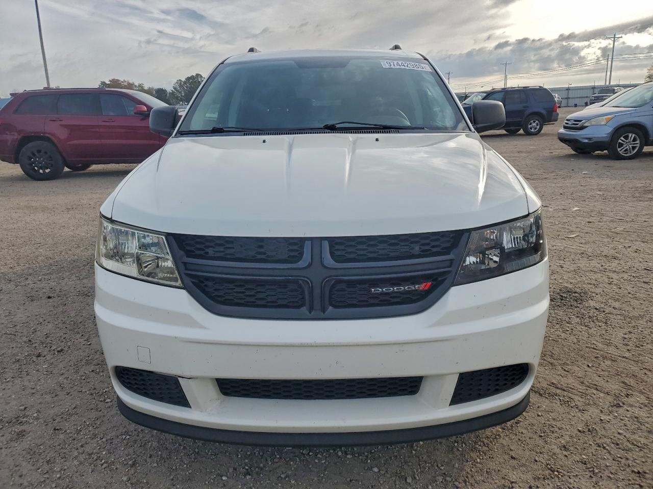 2017 DODGE JOURNEY SE photo 5