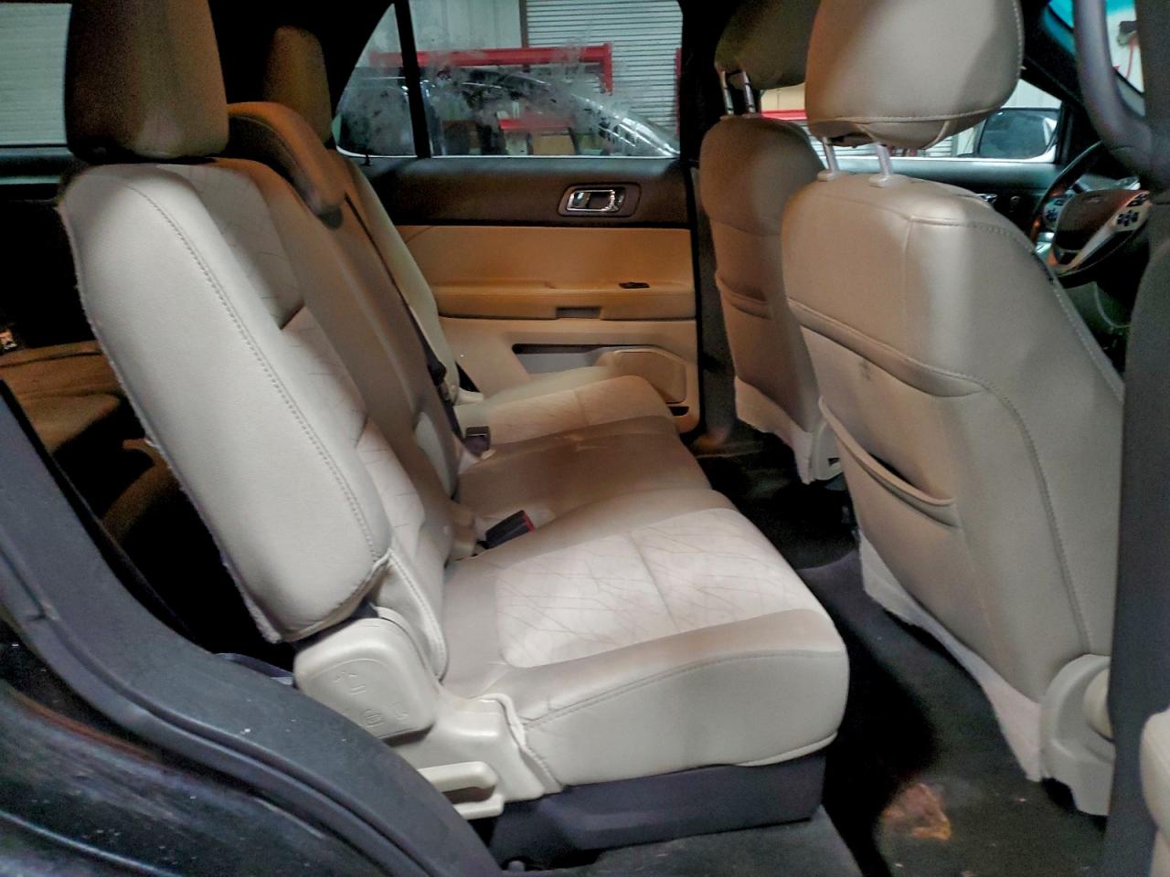 2013 FORD EXPLORER photo 10