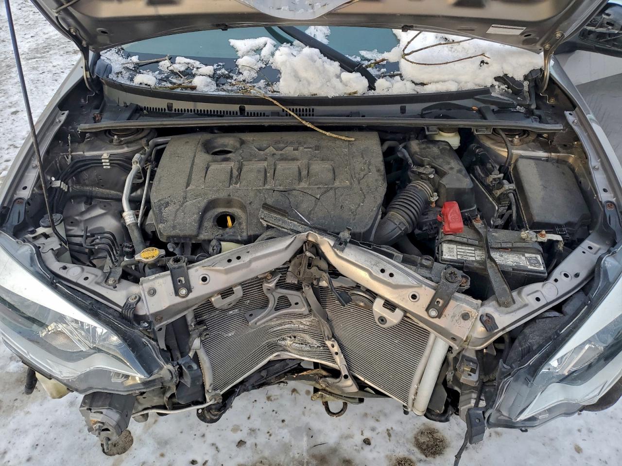 2015 TOYOTA COROLLA L photo 11