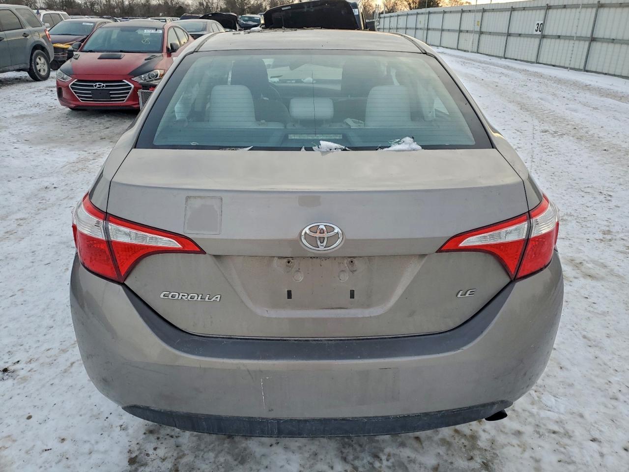 2015 TOYOTA COROLLA L photo 6