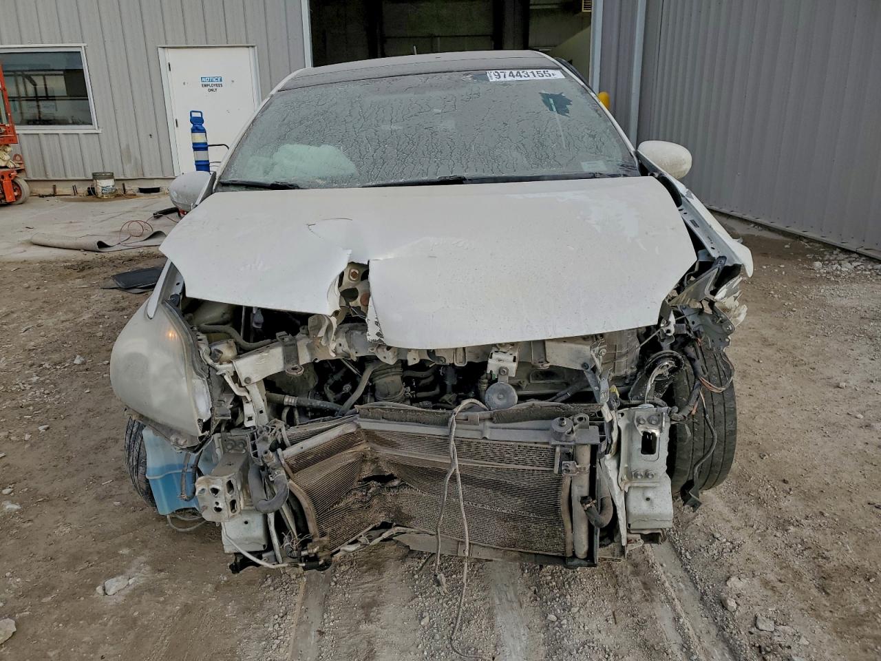 2010 TOYOTA PRIUS photo 5